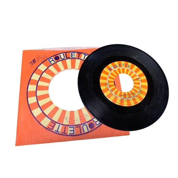 Vintage Tommy James & Bob King " Tighter Tighter" "Sunday Morning" 45 RPM Record - Picture 1 of 2